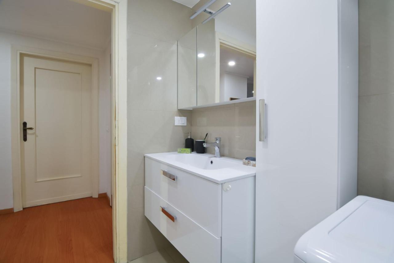 Milano Lights Hotel Екстериор снимка